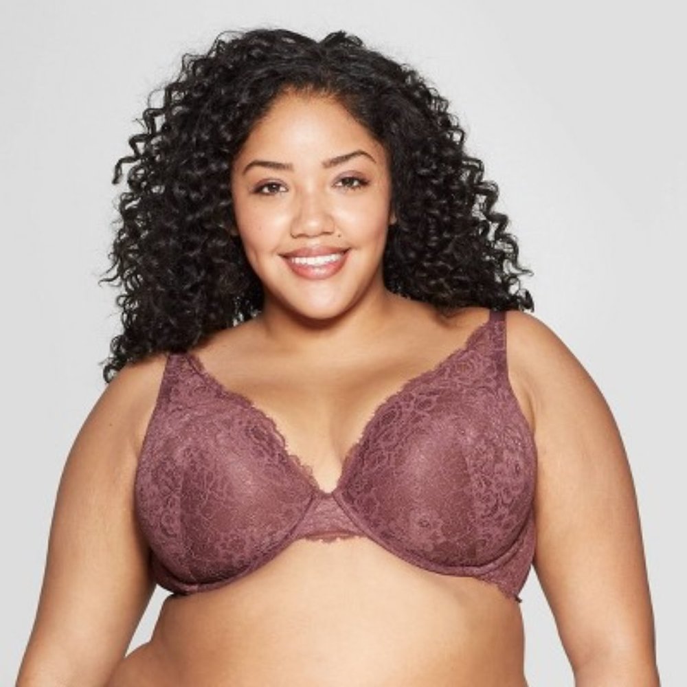 Women's Plus Size Lace Plunge Push Up Bra with convertible straps
